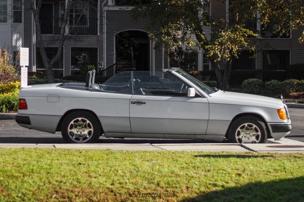 1993 Mercedes-Benz W124 E-Class - Image 9 of 12