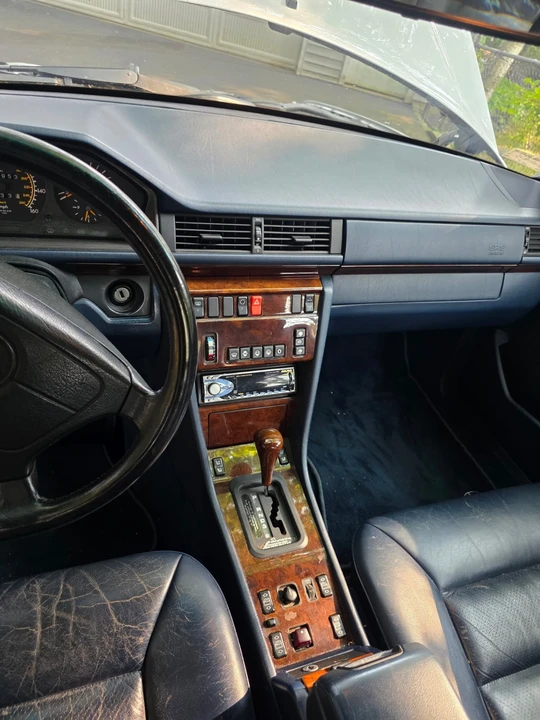 1993 Mercedes-Benz C-Class - Image 12 of 14