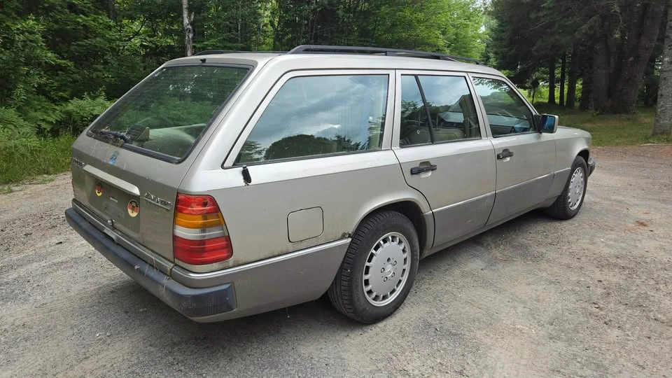1993 Mercedes-Benz W124 E-Class - Image 3 of 11