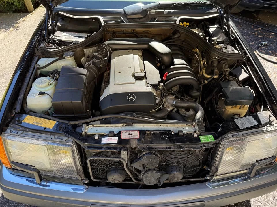 1993 Mercedes-Benz W124 E-Class - Image 17 of 18