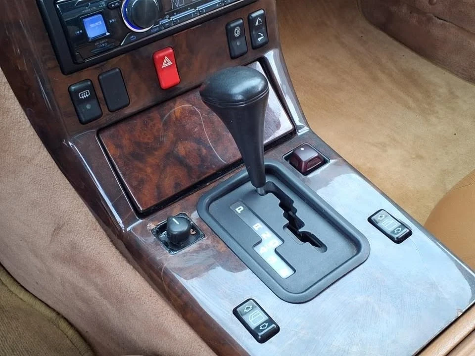 1993 Mercedes-Benz W124 E-Class - Image 12 of 15