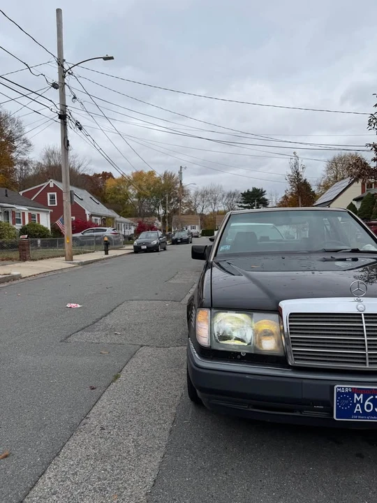 1993 Mercedes-Benz W124 E-Class - Image 13 of 18