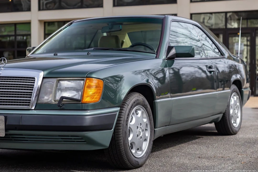 1993 Mercedes-Benz W124 E-Class - Image 16 of 21