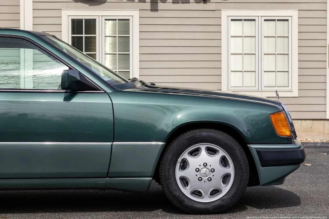 1993 Mercedes-Benz W124 E-Class - Image 7 of 21