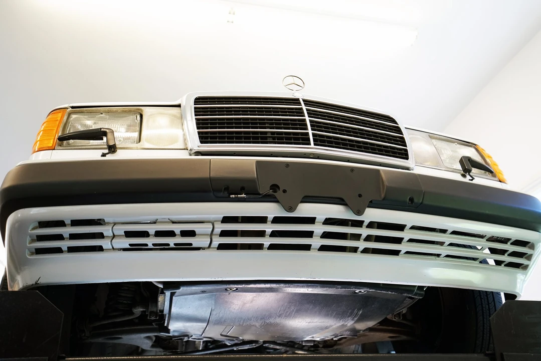 1993 Mercedes-Benz W124 E-Class - Image 20 of 31