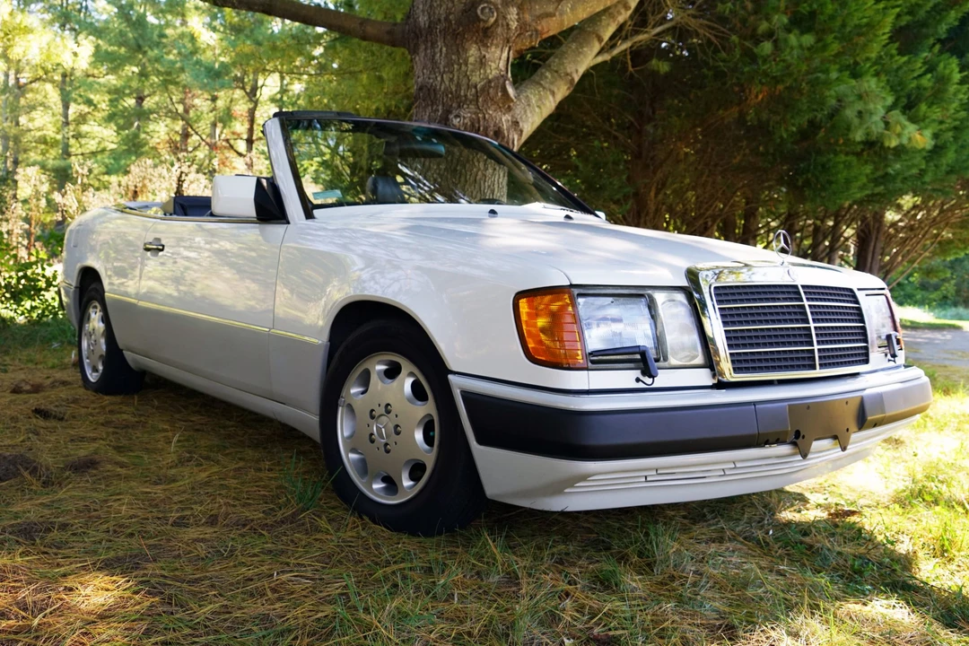 1993 Mercedes-Benz W124 E-Class - Image 17 of 31