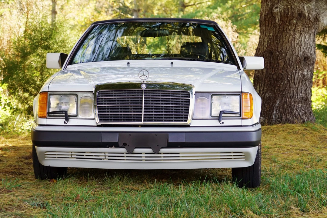 1993 Mercedes-Benz W124 E-Class - Image 12 of 31
