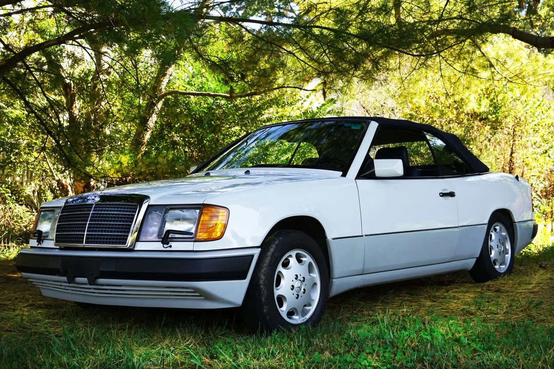 1993 Mercedes-Benz W124 E-Class - Image 8 of 31