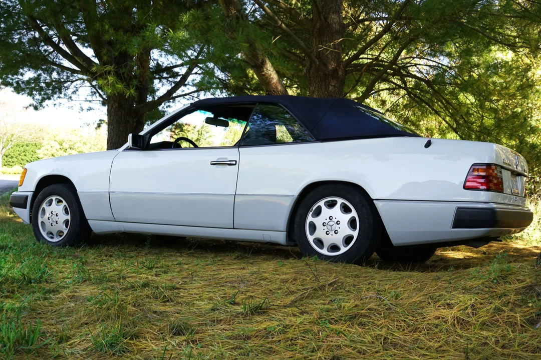 1993 Mercedes-Benz W124 E-Class - Image 6 of 31