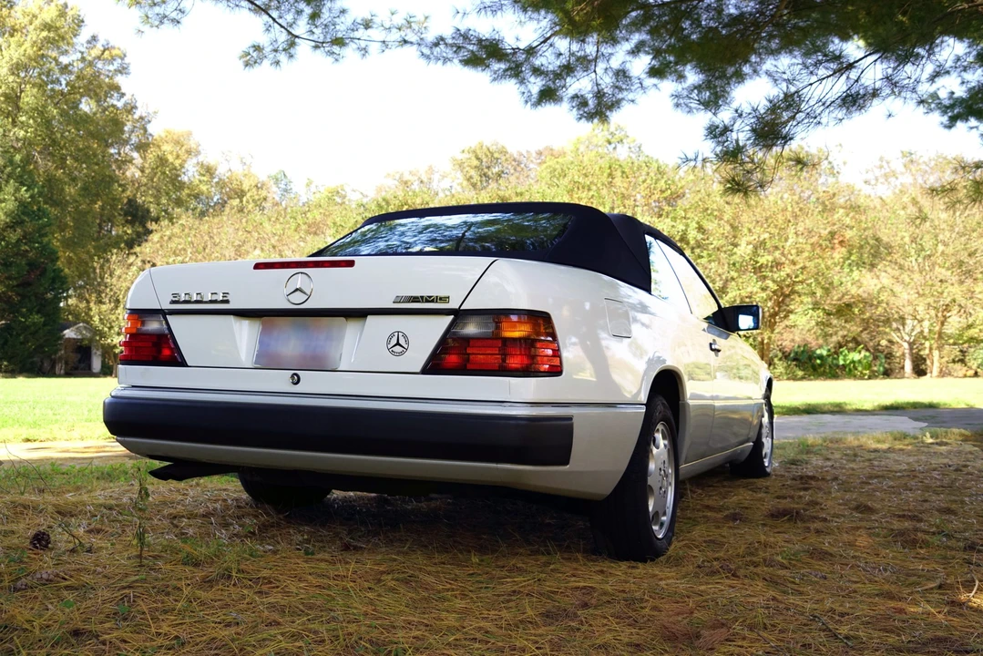 1993 Mercedes-Benz W124 E-Class - Image 4 of 31