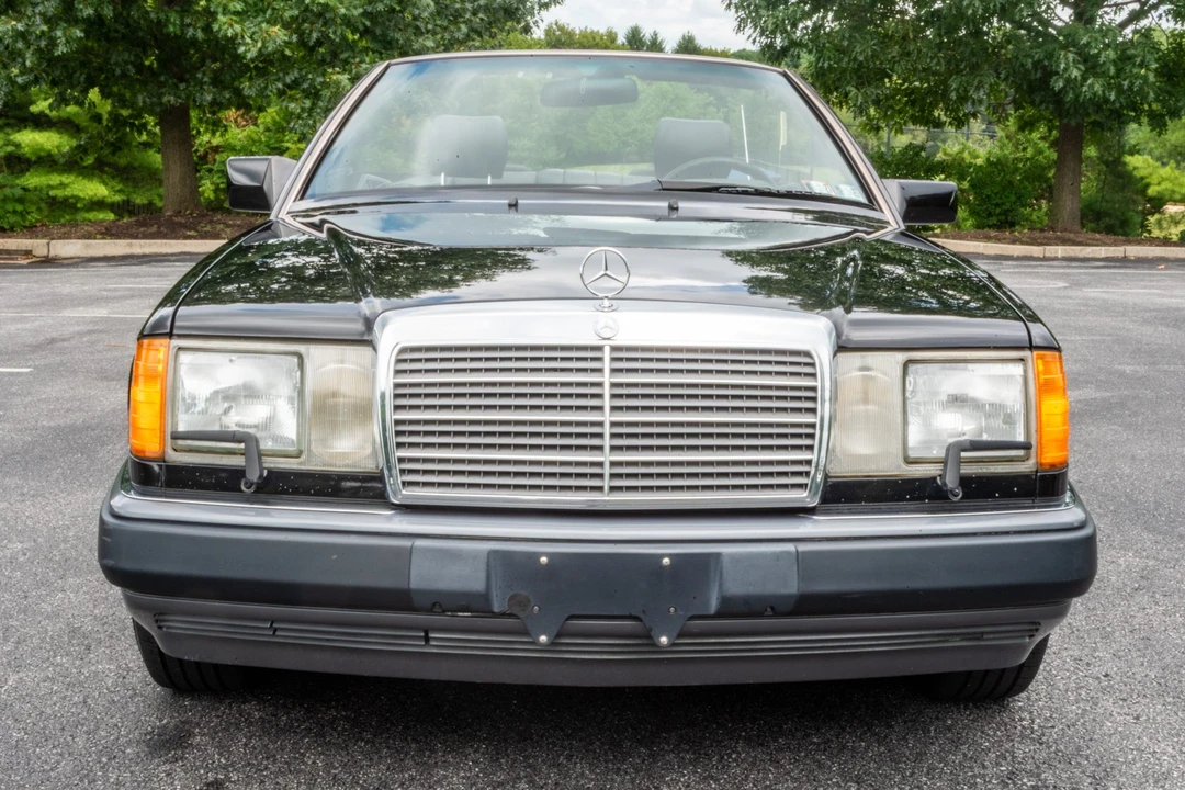 1993 Mercedes-Benz W124 E-Class - Image 9 of 31