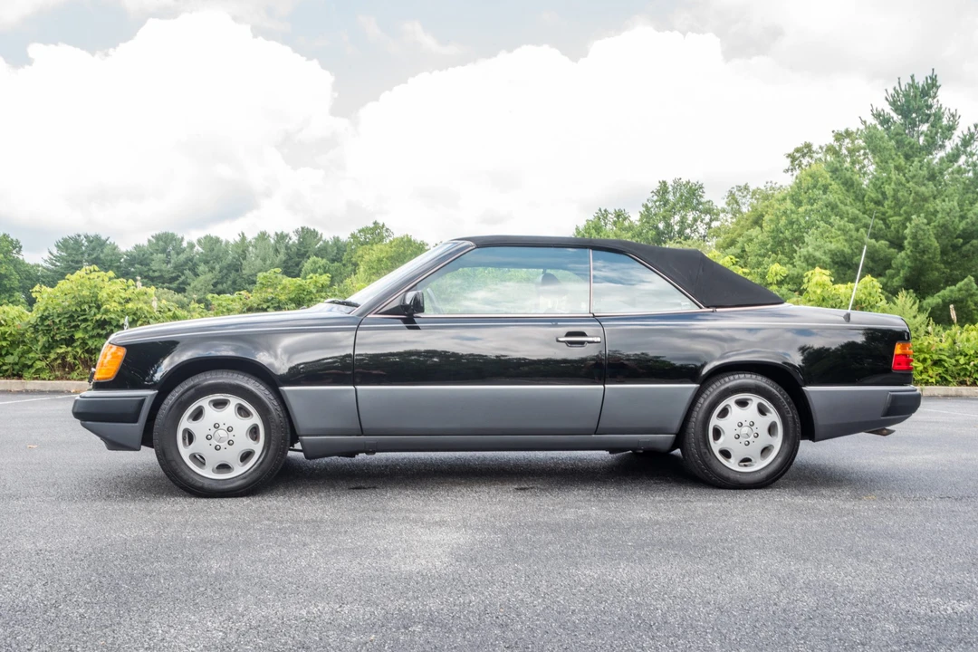 1993 Mercedes-Benz W124 E-Class - Image 12 of 31