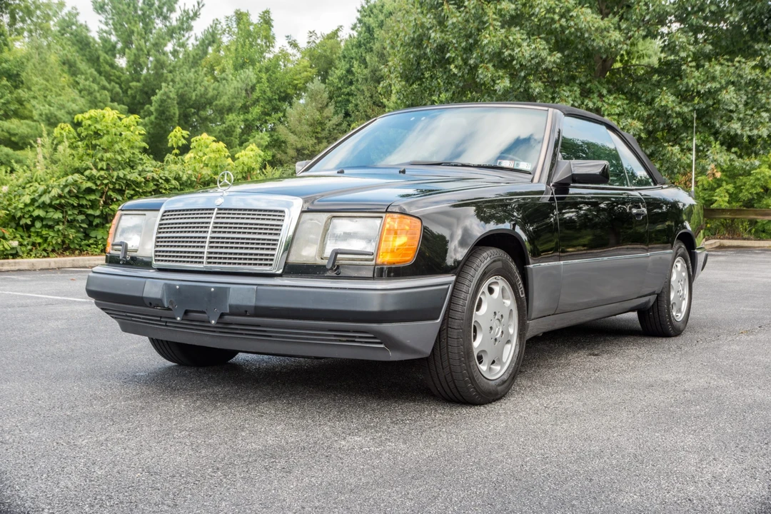 1993 Mercedes-Benz W124 E-Class - Image 11 of 31