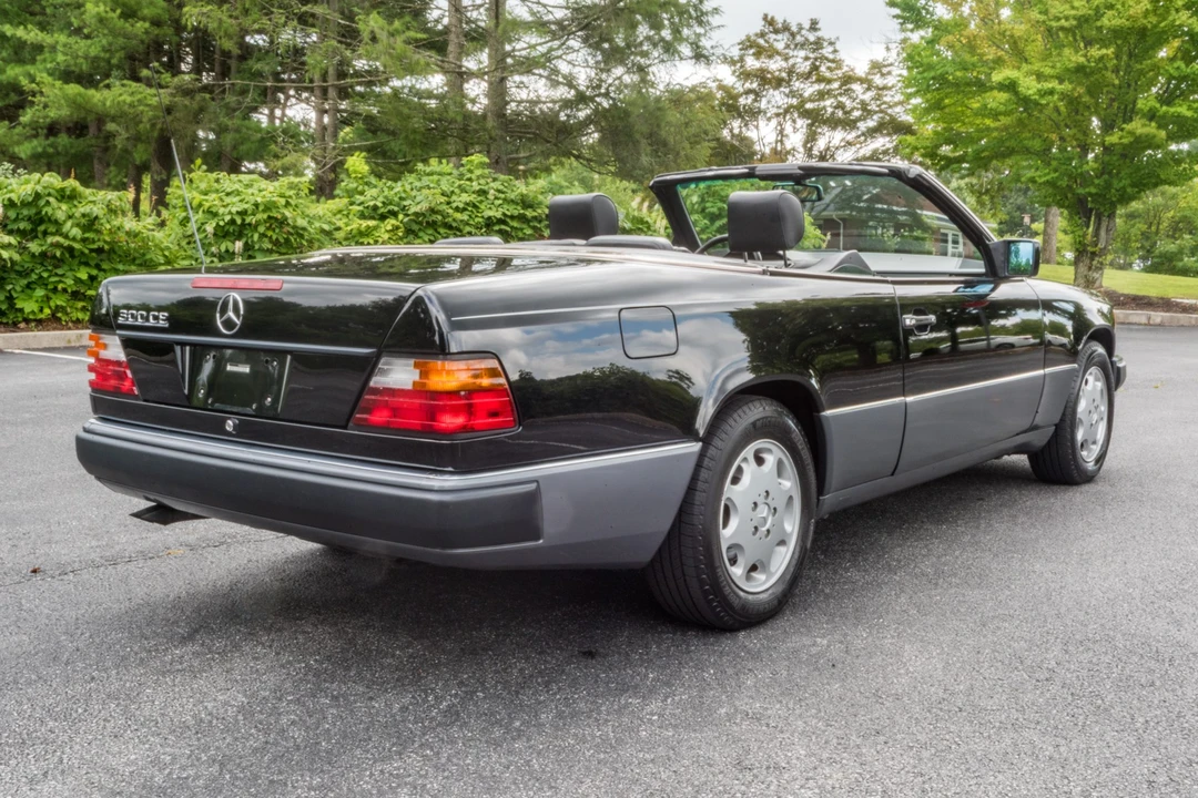 1993 Mercedes-Benz W124 E-Class - Image 6 of 31
