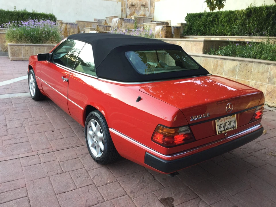 1993 Mercedes-Benz W124 E-Class - Image 4 of 31