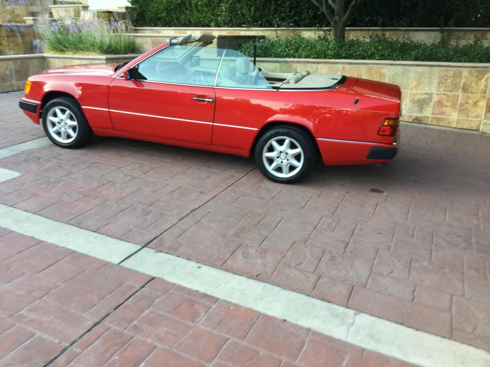 1993 Mercedes-Benz W124 E-Class - Image 20 of 31