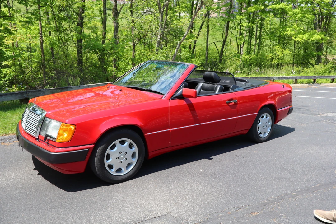 1993 Mercedes-Benz W124 E-Class - Image 3 of 31