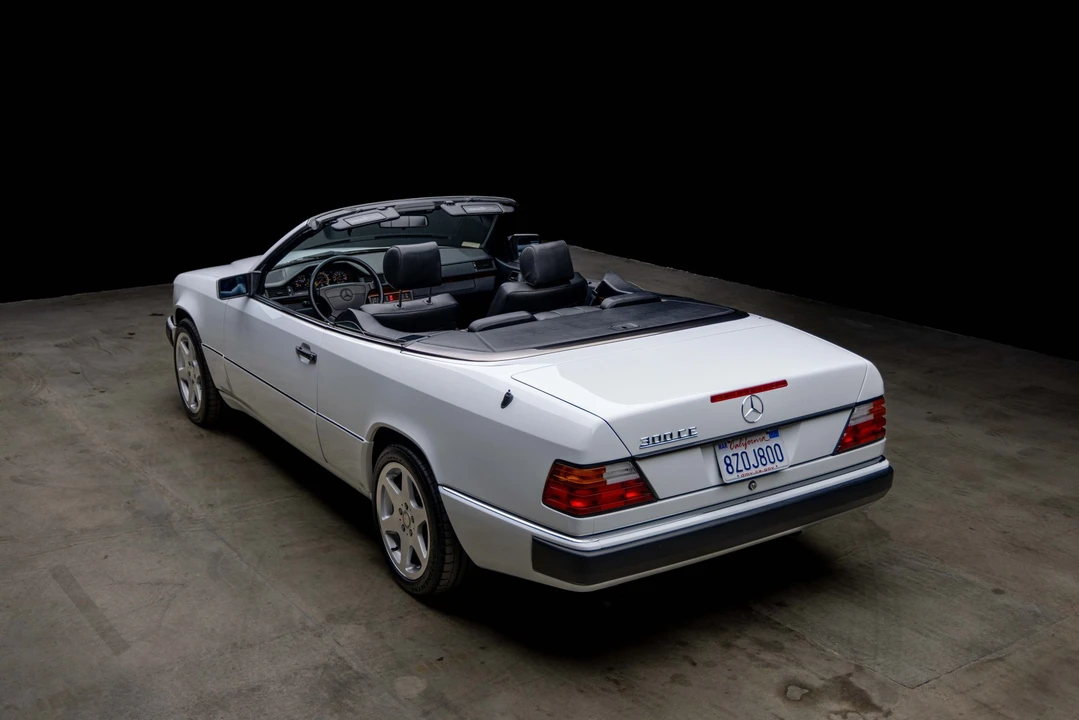 1993 Mercedes-Benz W124 E-Class - Image 10 of 31