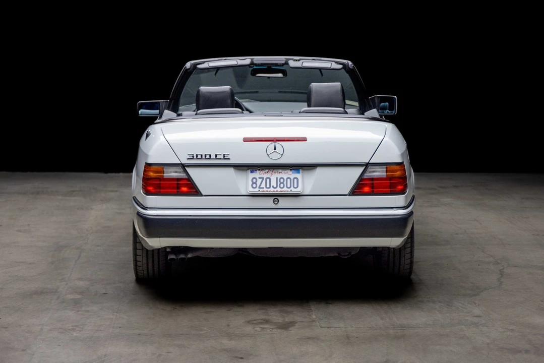 1993 Mercedes-Benz W124 E-Class - Image 13 of 31