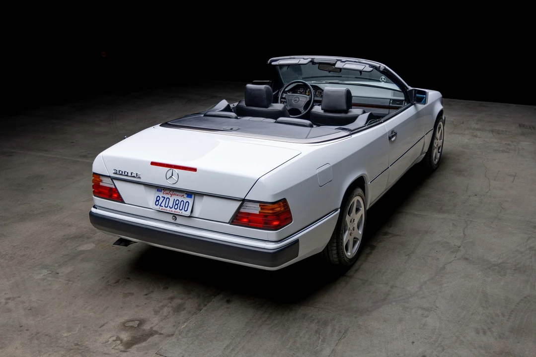 1993 Mercedes-Benz W124 E-Class - Image 18 of 31