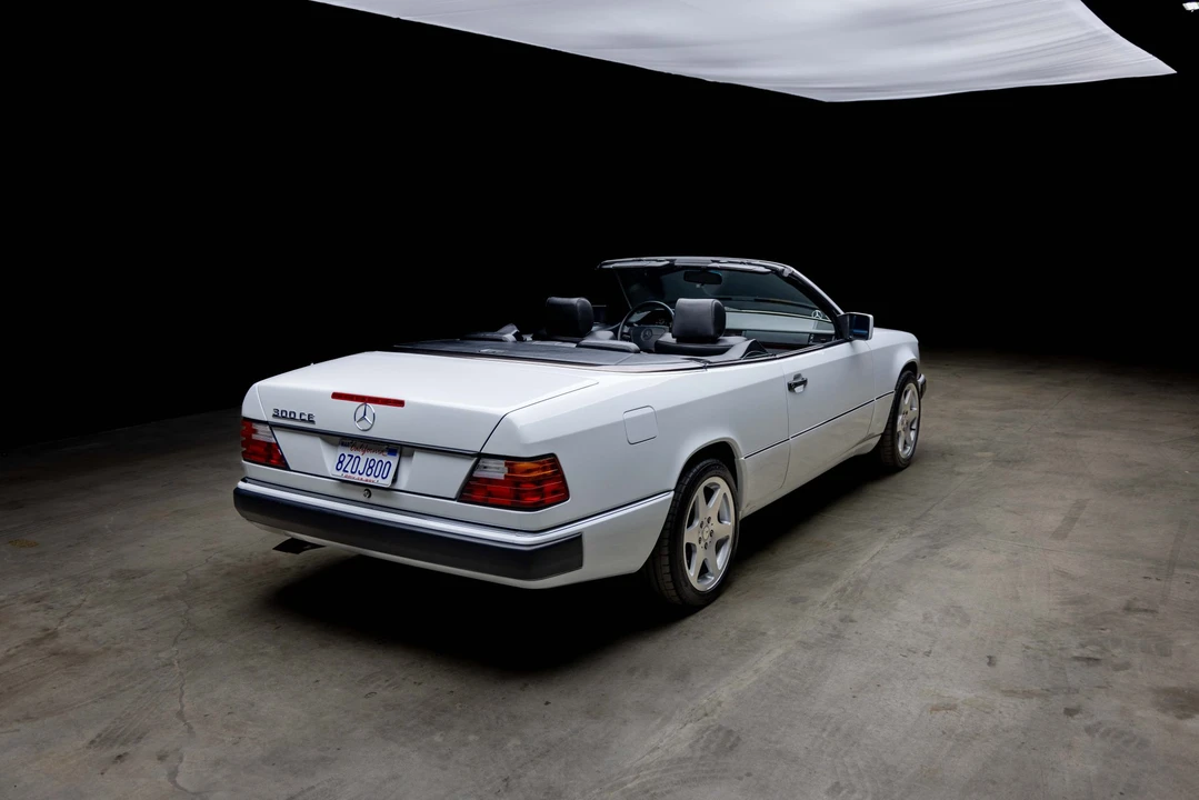 1993 Mercedes-Benz W124 E-Class - Image 19 of 31
