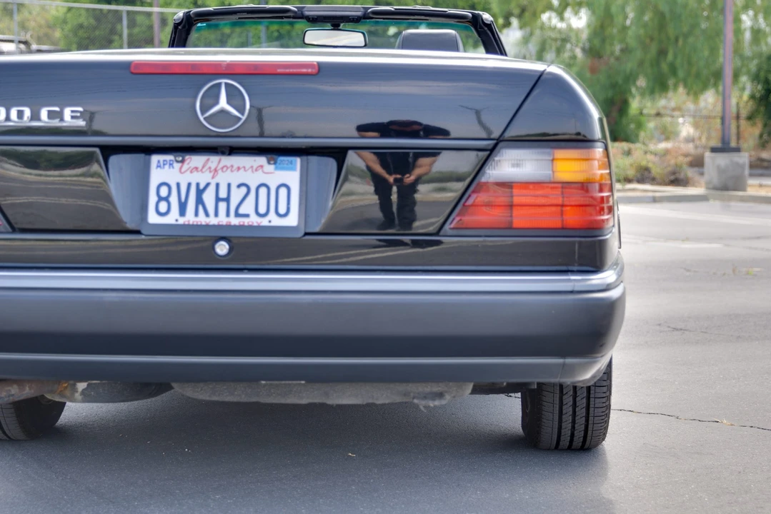 1993 Mercedes-Benz W124 E-Class - Image 31 of 31