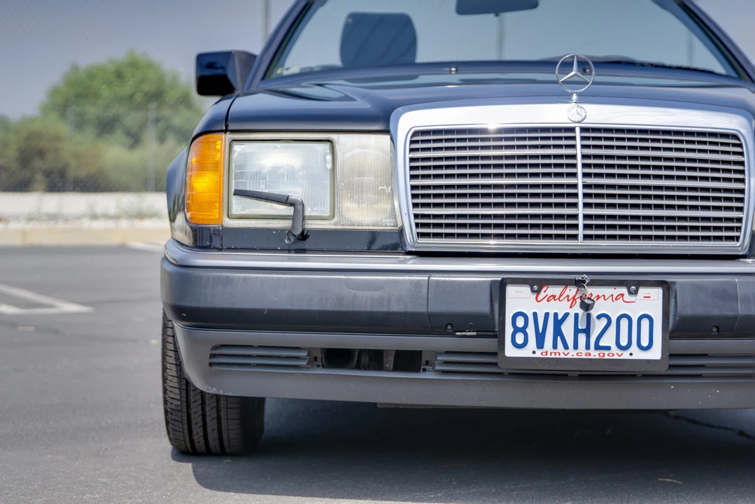 1993 Mercedes-Benz W124 E-Class - Image 19 of 31