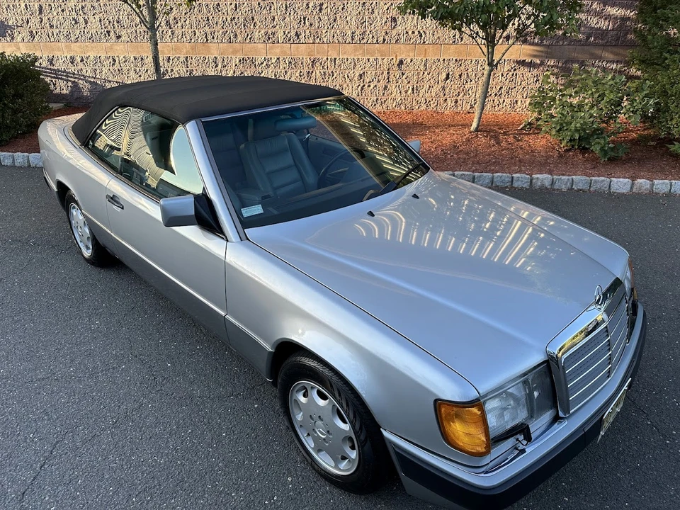 1993 Mercedes-Benz W124 E-Class - Image 10 of 31
