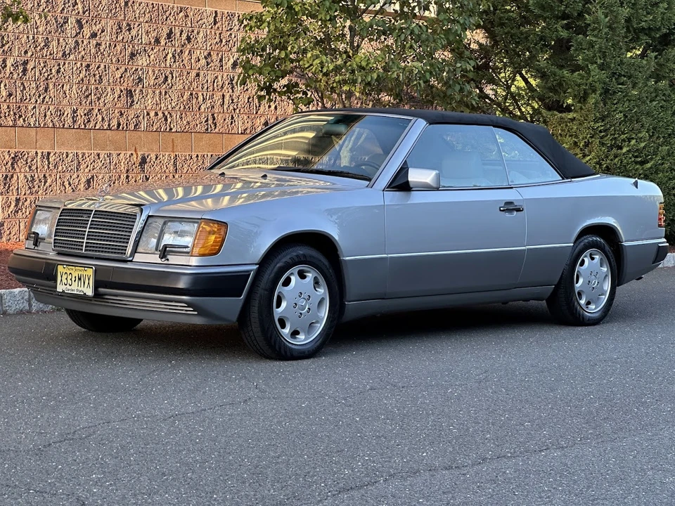 1993 Mercedes-Benz W124 E-Class - Image 2 of 31
