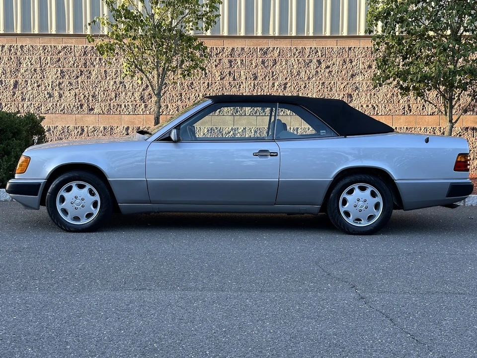 1993 Mercedes-Benz W124 E-Class - Image 26 of 31