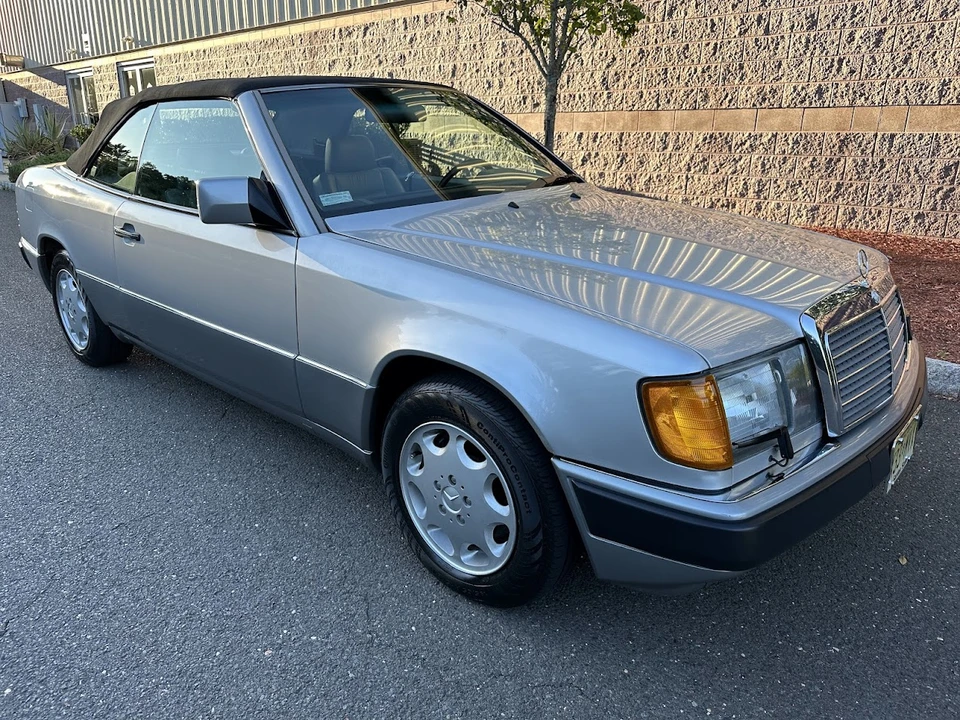 1993 Mercedes-Benz W124 E-Class - Image 13 of 31