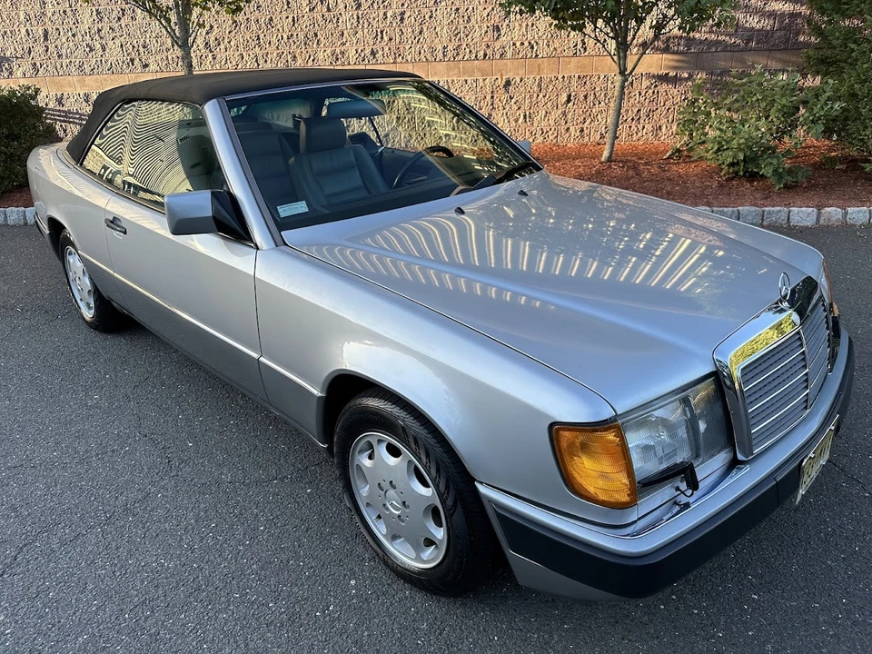 1993 Mercedes-Benz W124 E-Class - Image 8 of 31