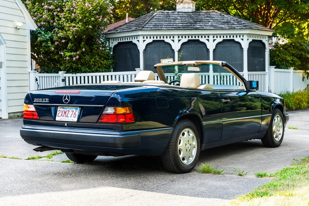 1993 Mercedes-Benz W124 E-Class - Image 7 of 31