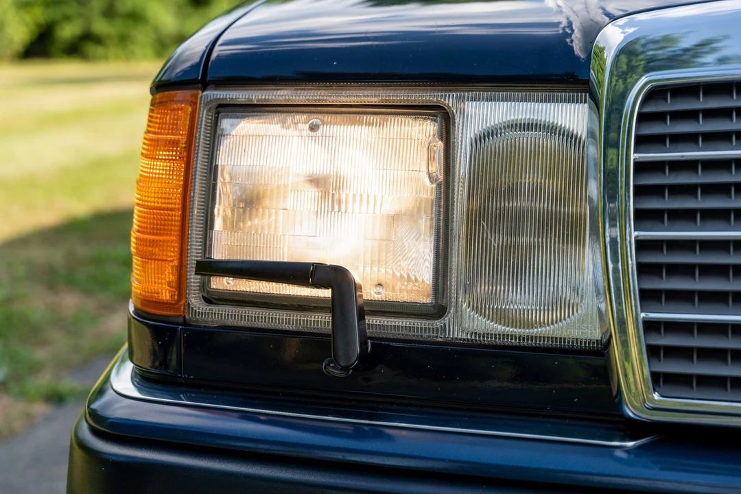 1993 Mercedes-Benz W124 E-Class - Image 23 of 31
