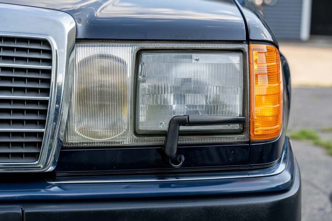 1993 Mercedes-Benz W124 E-Class - Image 27 of 31