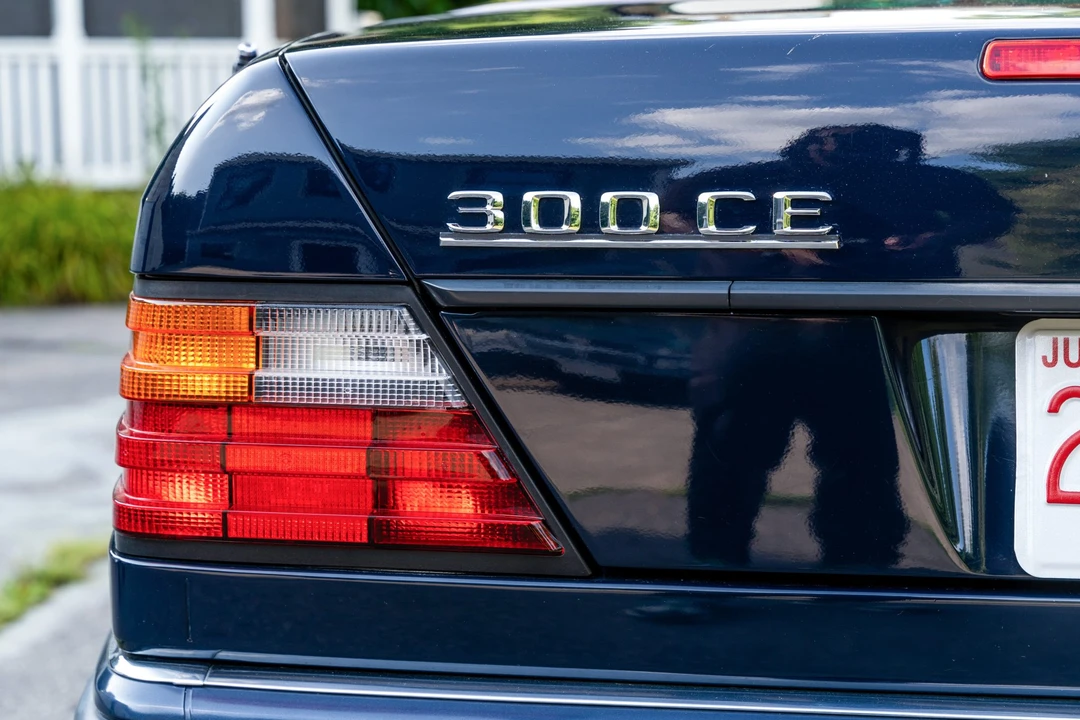 1993 Mercedes-Benz W124 E-Class - Image 31 of 31