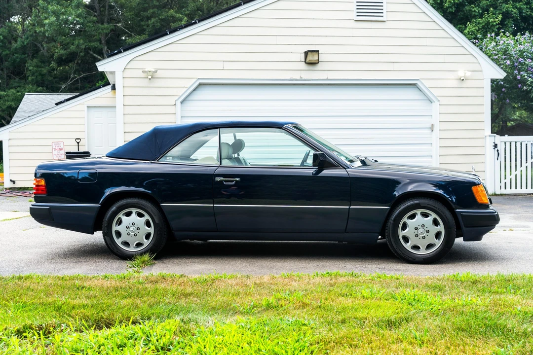 1993 Mercedes-Benz W124 E-Class - Image 16 of 31