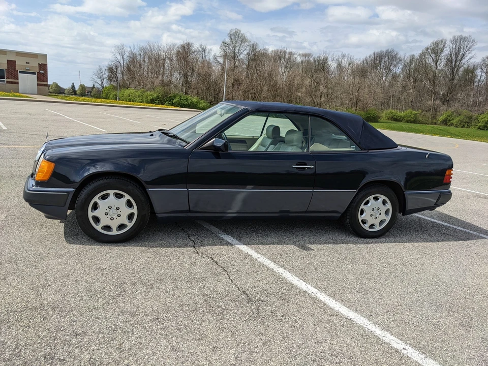 1993 Mercedes-Benz W124 E-Class - Image 7 of 31