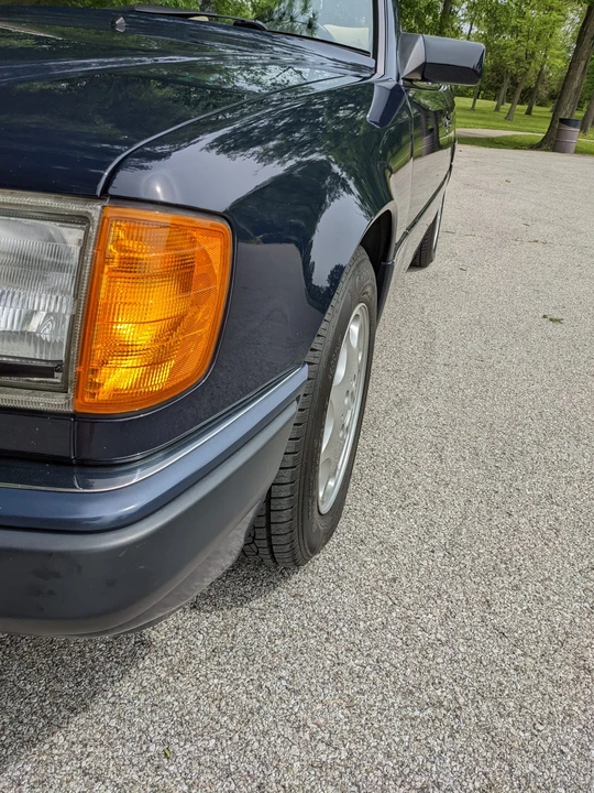 1993 Mercedes-Benz W124 E-Class - Image 26 of 31
