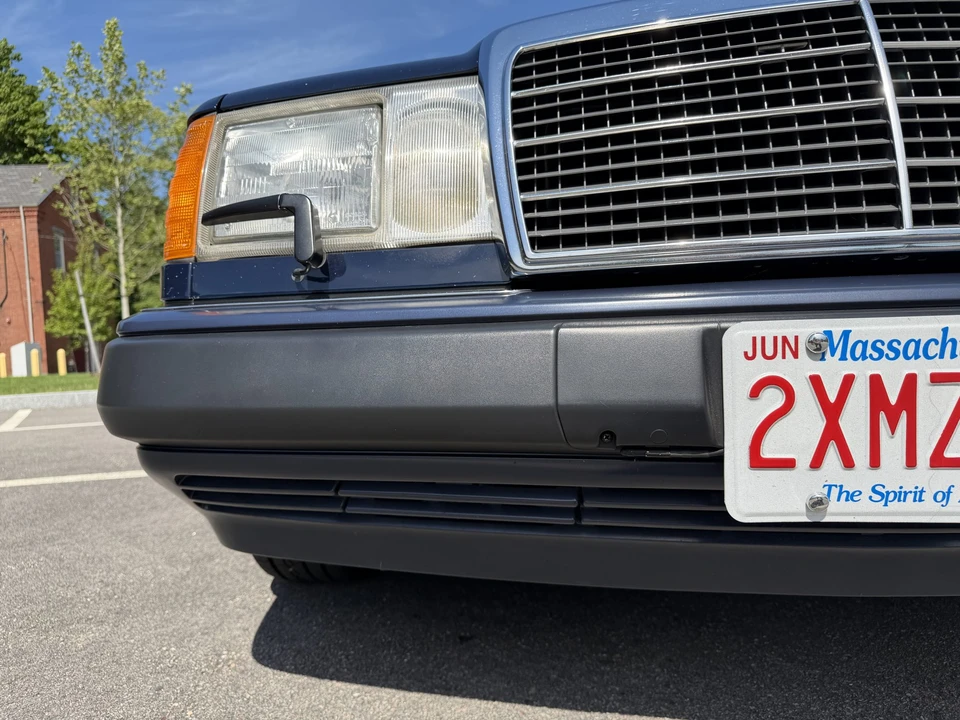 1993 Mercedes-Benz W124 E-Class - Image 22 of 31