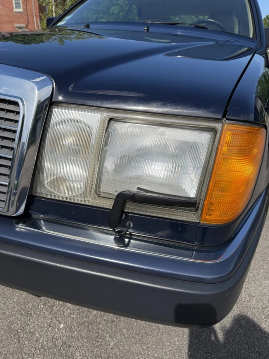 1993 Mercedes-Benz W124 E-Class - Image 24 of 31