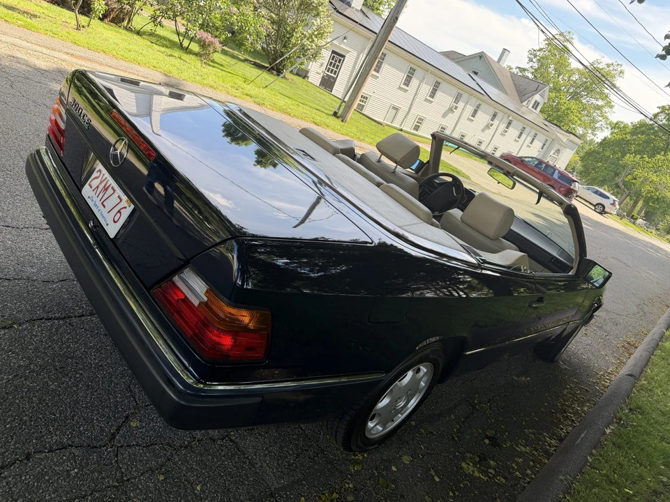1993 Mercedes-Benz W124 E-Class - Image 13 of 31