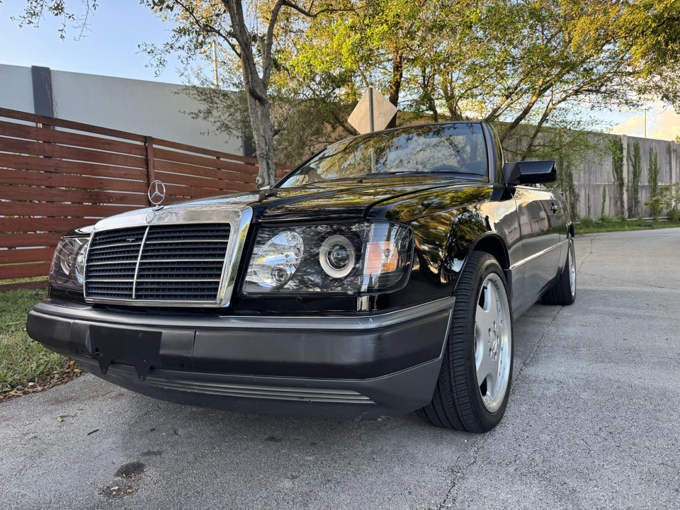 1993 Mercedes-Benz W124 E-Class - Image 12 of 31