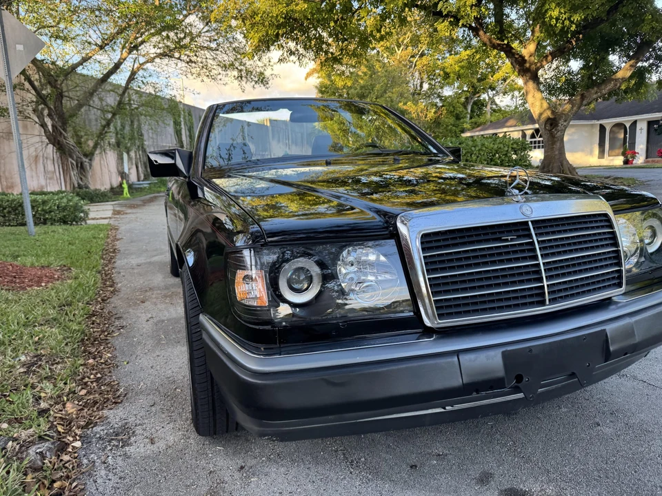 1993 Mercedes-Benz W124 E-Class - Image 15 of 31