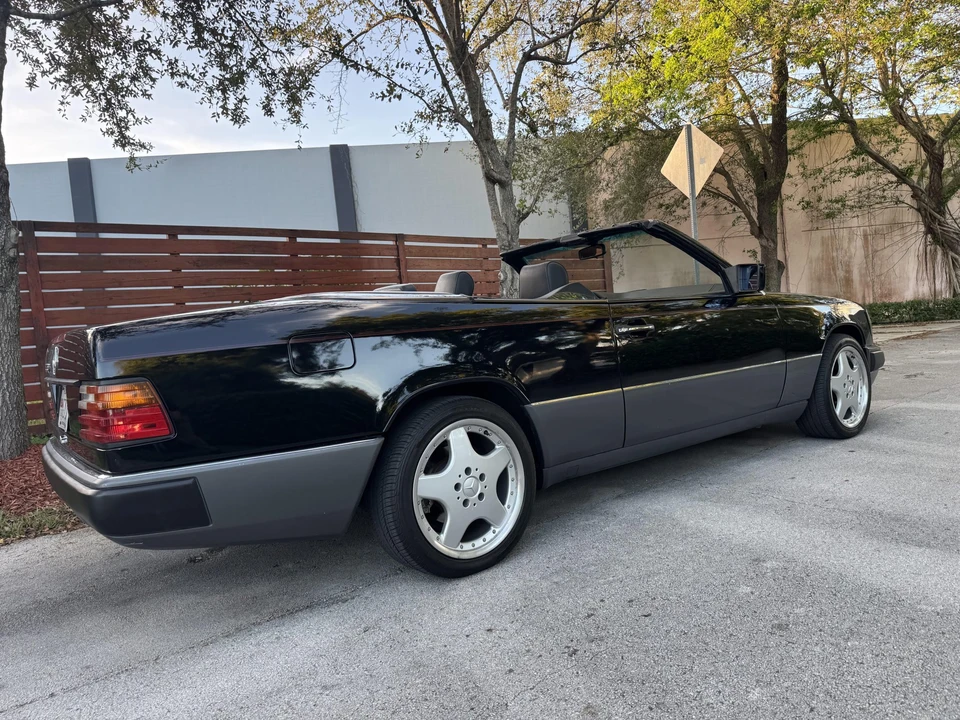 1993 Mercedes-Benz W124 E-Class - Image 21 of 31