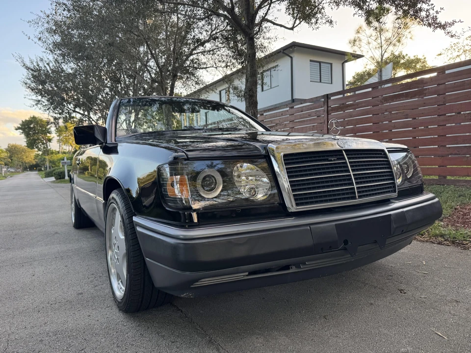 1993 Mercedes-Benz W124 E-Class - Image 16 of 31