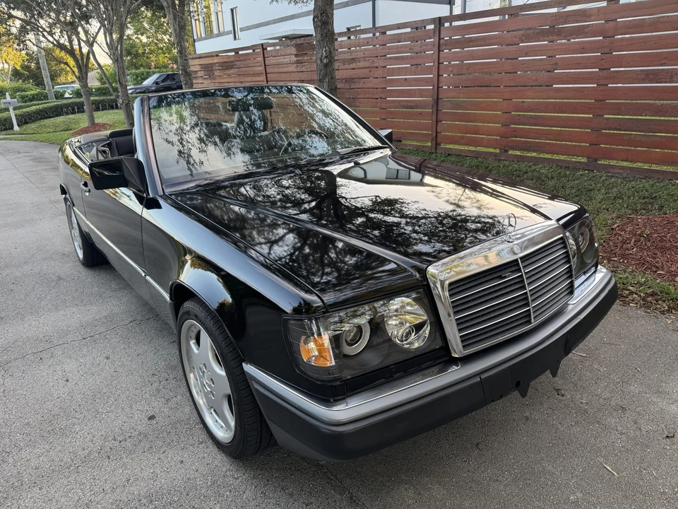 1993 Mercedes-Benz W124 E-Class - Image 17 of 31