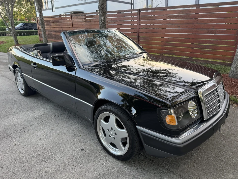 1993 Mercedes-Benz W124 E-Class - Image 18 of 31