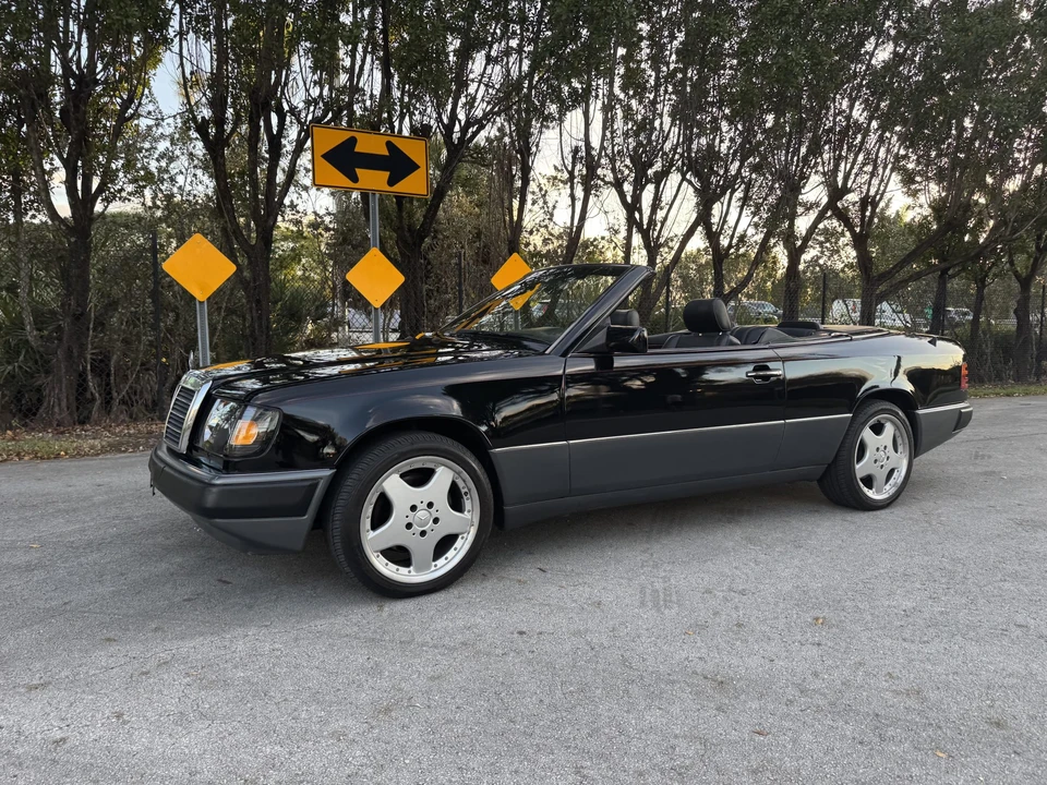 1993 Mercedes-Benz W124 E-Class - Image 3 of 31