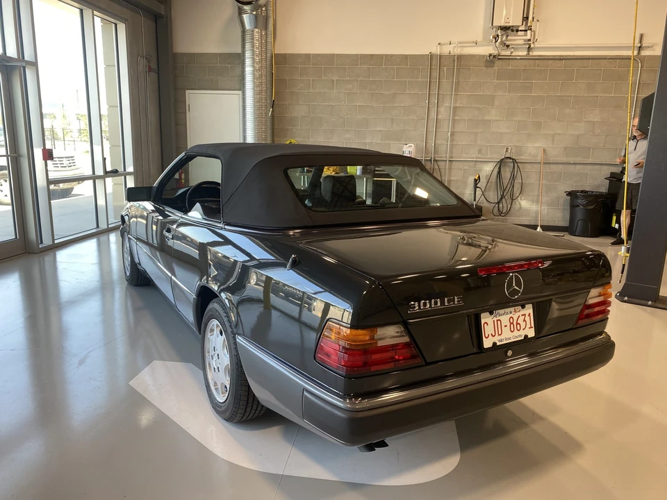 1993 Mercedes-Benz W124 E-Class - Image 5 of 31